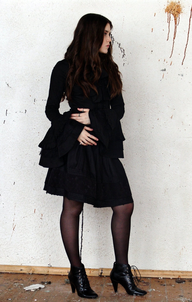 Brunette Gothic Girl wearing Black Sheer Pantyhose and Black Heeled Shoes